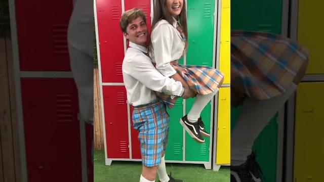 A camila e o daniel também participaram da trend #shorts A camila e o daniel também participaram da trend #shorts