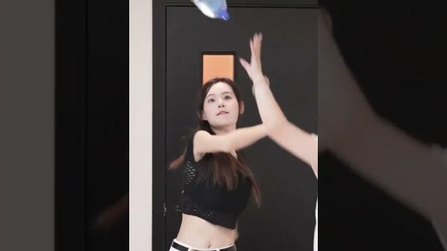 这一脚不疼反而有点痒 这一脚不疼反而有点痒