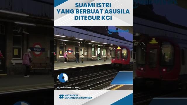 Viral suami istri yang diduga berbuat mesum di balik jaket hoodie di krl, pihak kci buka suara Viral suami istri yang diduga berbuat mesum di balik jaket hoodie di krl, pihak kci buka suara