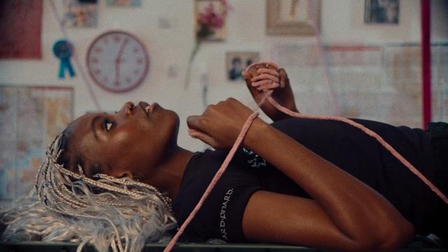 Hannah jadagu - my love (official video) Hannah jadagu - my love (official video)