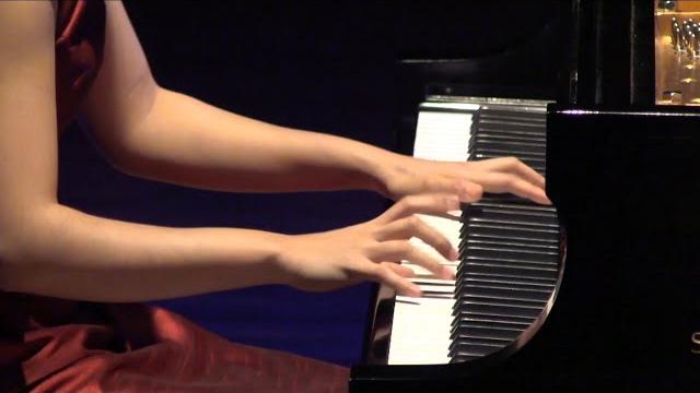 Rachmaninoff/kreisler - liebesleid (love's sorrow) | tiffany poon (live at gilmore festival) Rachmaninoff/kreisler - liebesleid (love's sorrow) | tiffany poon (live at gilmore festival)
