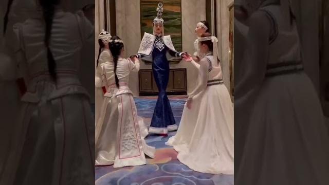 國風變裝·蒙古族新娘 #chinese #china #beautiful #history #tiktok #douyin #蒙古族 #fashion #girl #bride 國風變裝·蒙古族新娘 #chinese #china #beautiful #history #tiktok #douyin #蒙古族 #fashion #girl #bride