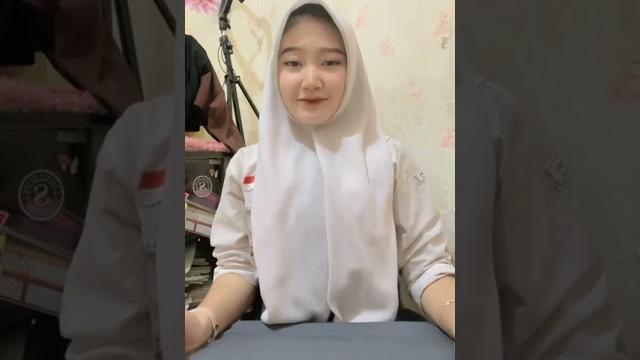 #fypシ゚viral #gemoy #akhirnyakumenemukanmu #jkt48 #hijab #akugamaujadimataharimu #akupengenp #fypシ゚viral #gemoy #akhirnyakumenemukanmu #jkt48 #hijab #akugamaujadimataharimu #akupengenp