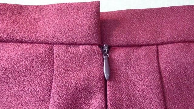 How to sew a flat waistband on skirt with zipper How to sew a flat waistband on skirt with zipper