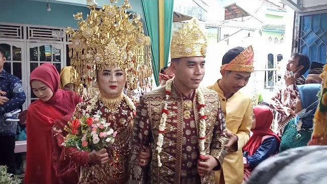 Resepsi pernikahan adat sriwijaya palembang | srivijaya traditional wedding reception in palembang Resepsi pernikahan adat sriwijaya palembang | srivijaya traditional wedding reception in palembang