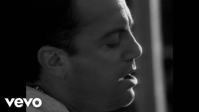 Billy joel - the downeaster 'alexa' (official hd video) Billy joel - the downeaster 'alexa' (official hd video)