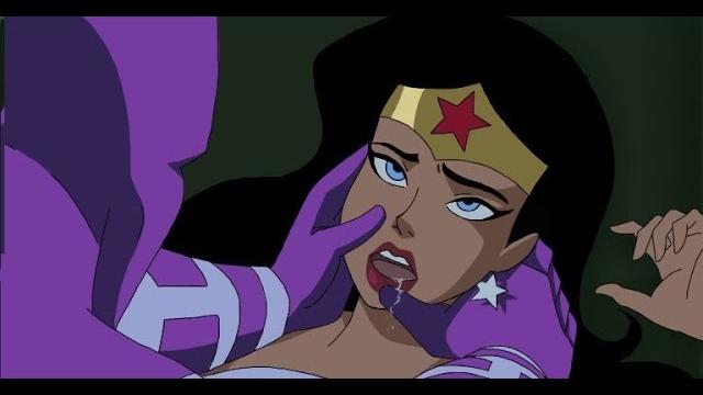 Wonder woman drained by parasite Wonder woman drained by parasite