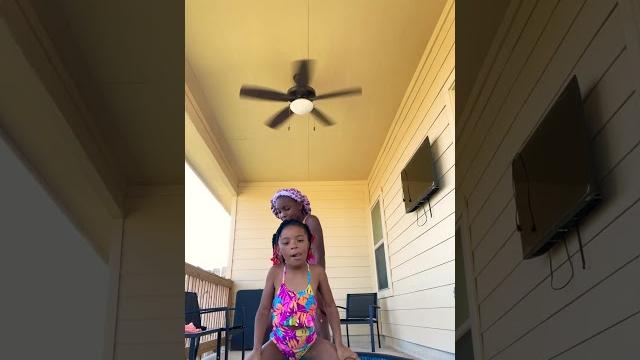 Who taught this child how to twerk- Who taught this child how to twerk-