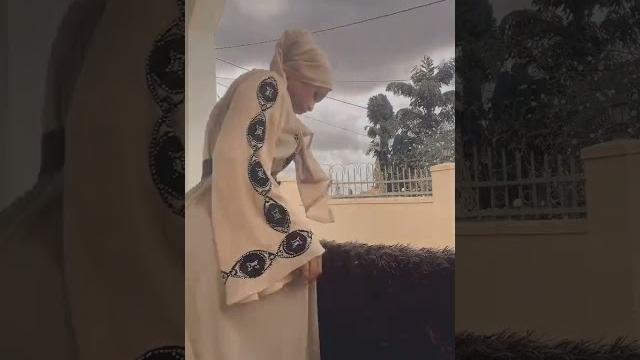 Natural ass dancing in hijab Natural ass dancing in hijab