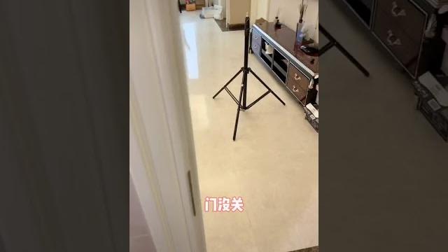 抖音火山版(送外賣遇到美女客人睡著了,你會怎麼辦?) 抖音火山版(送外賣遇到美女客人睡著了,你會怎麼辦?)