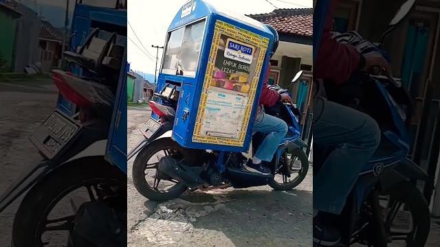 Lagu sari roti, telolet Lagu sari roti, telolet