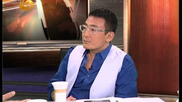 锵锵三人行20110826艳照门普及了“颓废的性生活” 锵锵三人行20110826艳照门普及了“颓废的性生活”