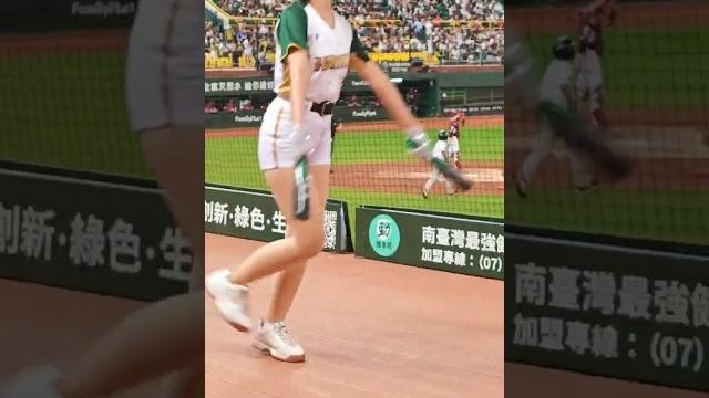 #台鋼雄鷹啦啦隊 #wingstars #57 #芃芃 #台鋼雄鷹啦啦隊 #wingstars #57 #芃芃