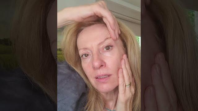 Quick face yoga antiaging crows feet massage #shorts #faceyoga #antiaging #facemassage #crowsfeet Quick face yoga antiaging crows feet massage #shorts #faceyoga #antiaging #facemassage #crowsfeet