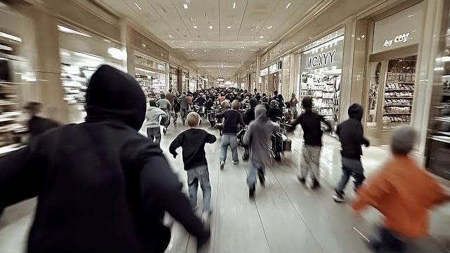 Nyc shoplifters raid macy’s… using children Nyc shoplifters raid macy’s… using children