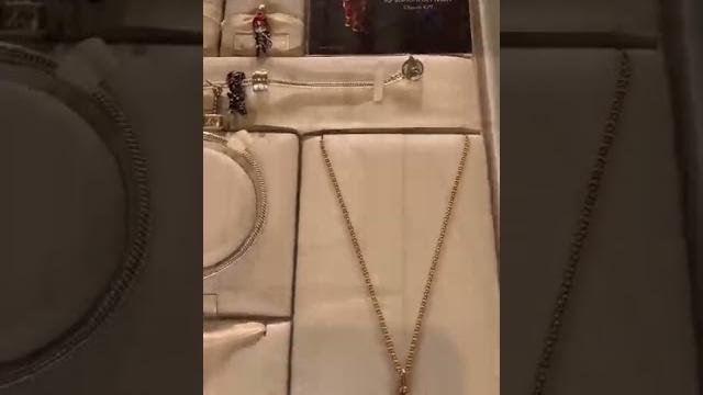 Pandora marvel|queen of fashion cremi️ Pandora marvel|queen of fashion cremi️