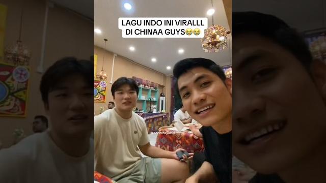 Kok bisa? musik indo ini viral di cina‼️ #reaksibule #buleriview #shorts #viralvideo Kok bisa? musik indo ini viral di cina‼️ #reaksibule #buleriview #shorts #viralvideo