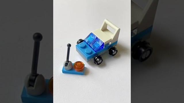 Lego mini remote race car! Lego mini remote race car!