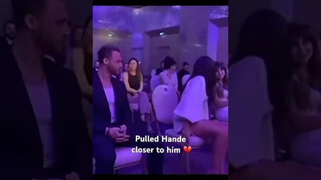 So much love hanker #handeerçel #kerembursin So much love hanker #handeerçel #kerembursin