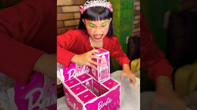 Huhh sebel bawang putih minta terus #unboxing #funny #comedy #bawangmerahbawangputih Huhh sebel bawang putih minta terus #unboxing #funny #comedy #bawangmerahbawangputih