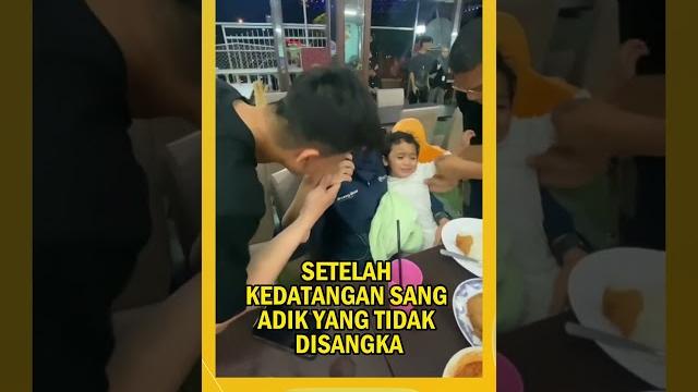 Momen seorang adik memberikan surprise terhadap kakaknya yang baru balik dari eropa Momen seorang adik memberikan surprise terhadap kakaknya yang baru balik dari eropa