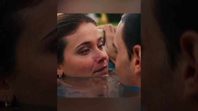 Kisses in the pool be like... | culpa mía Kisses in the pool be like... | culpa mía