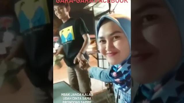 Ada yang mau sama tante? #brondong #viral #fypシ゚viral #ngakak #vidioshort #lucu #vidioviral #tante Ada yang mau sama tante? #brondong #viral #fypシ゚viral #ngakak #vidioshort #lucu #vidioviral #tante