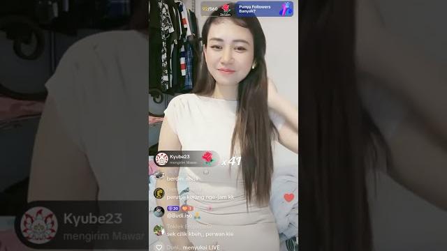 Keliatan gede dan gemoy gak see Keliatan gede dan gemoy gak see