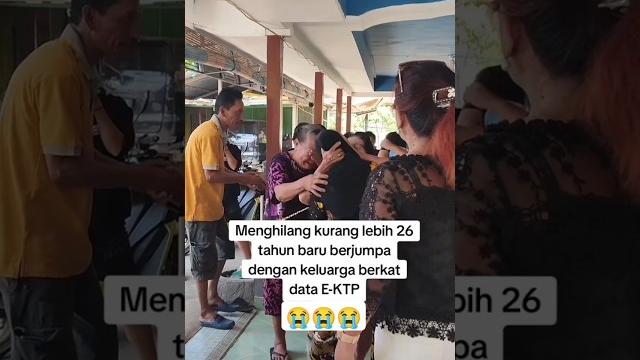 Momenharu adik kakak‼️‼️#adikkakak #bertemu #keluarga #momenharu #viraltiktok #inginmemelukdirimu Momenharu adik kakak‼️‼️#adikkakak #bertemu #keluarga #momenharu #viraltiktok #inginmemelukdirimu