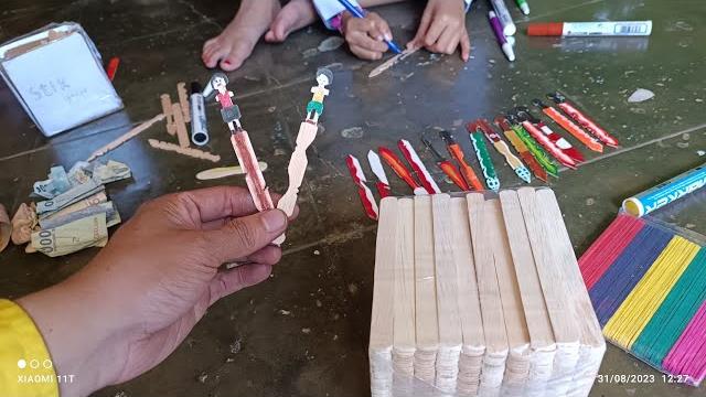 Mainan stik es krim buatan vin win Mainan stik es krim buatan vin win