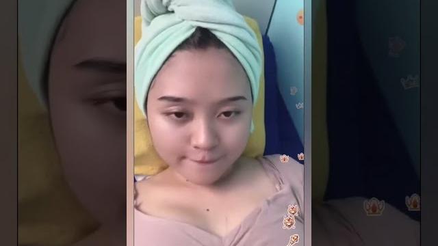Mom biti live lagi ni guys rugi kalo gak nonton Mom biti live lagi ni guys rugi kalo gak nonton