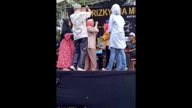 Aki aki nyawer...xixixixixi Aki aki nyawer...xixixixixi