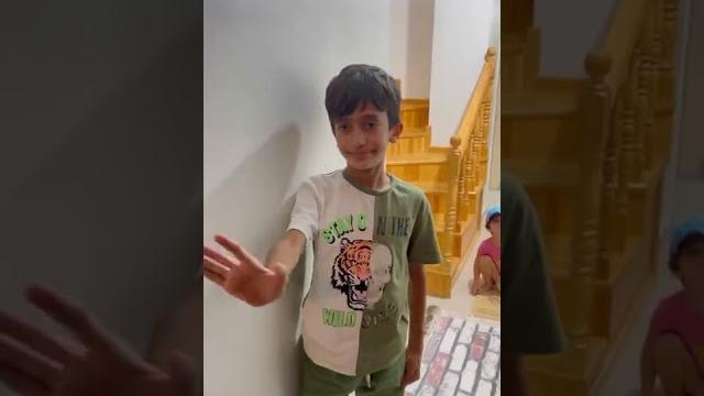 Ohaa ! i̇pad tableti̇ arkadaşina verdi̇ babasi tebri̇k etti̇ Ohaa ! i̇pad tableti̇ arkadaşina verdi̇ babasi tebri̇k etti̇