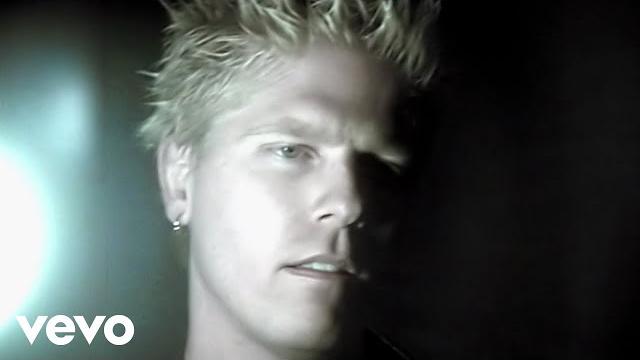 The offspring - gone away The offspring - gone away