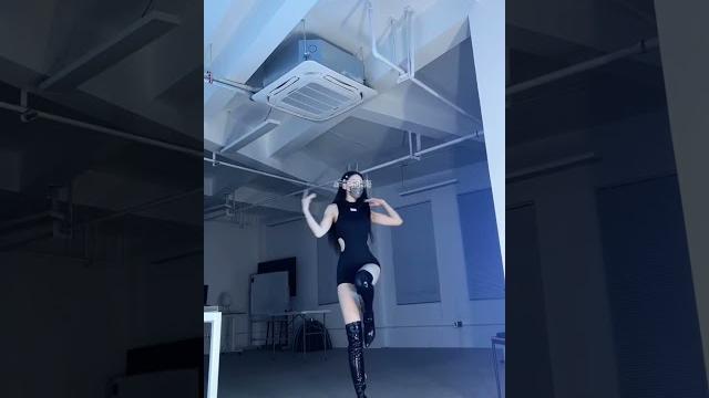 快手 抖音女主播 爱跳舞的小野猫 大长腿 抖奶 抖臀 骚舞 快手 抖音女主播 爱跳舞的小野猫 大长腿 抖奶 抖臀 骚舞