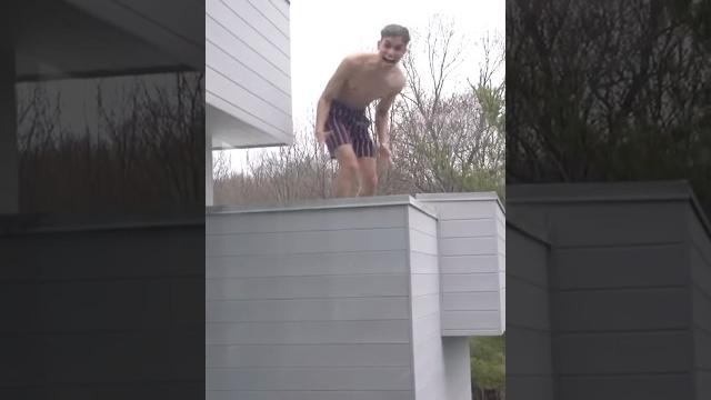 He locked me out! He locked me out!
