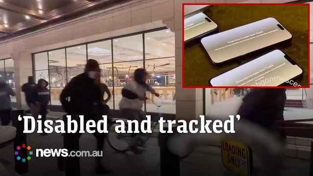 Iphones abandoned after apple store looted in la Iphones abandoned after apple store looted in la