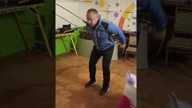 Работа рук лыжника #лыжи #лыжныегонки #лыжники Работа рук лыжника #лыжи #лыжныегонки #лыжники