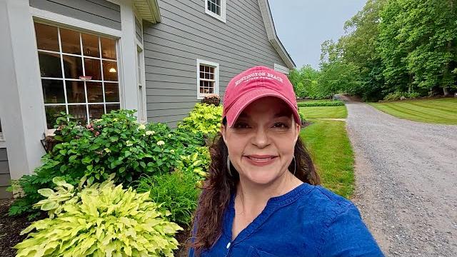 Lush, color-filled rainy day garden tour Lush, color-filled rainy day garden tour