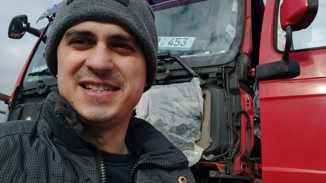 Как перетянуть потолок на mane Как перетянуть потолок на mane