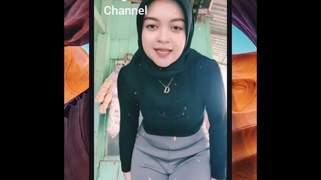 Live hijaber cantik #15. Live hijaber cantik #15.