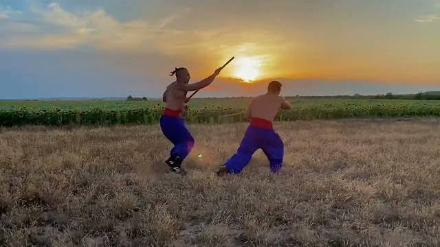 Combat hopak (бойовий гопак) Combat hopak (бойовий гопак)