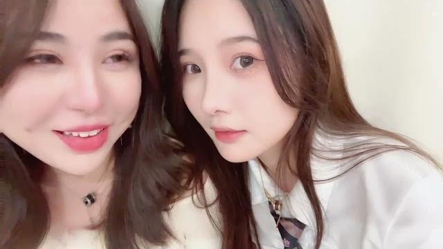 虎牙 小小奶瓶儿 (5) 虎牙 小小奶瓶儿 (5)