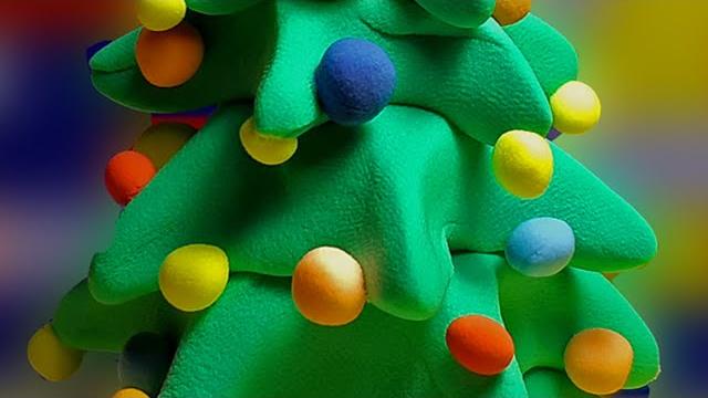 Новогодняя ёлка из пластилинаподелка на новый год или рождество. plasticine clay christmas tree Новогодняя ёлка из пластилинаподелка на новый год или рождество. plasticine clay christmas tree