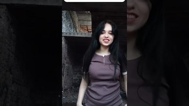Ukraynalı liseli i̇nşaatta frikik etek altı Ukraynalı liseli i̇nşaatta frikik etek altı
