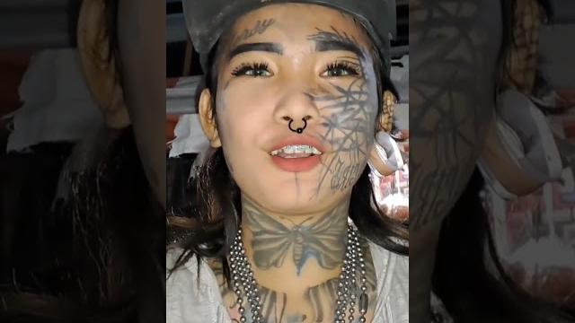 Mondy tatto yg viral lihatin perutnya yg hamil nih..!! Mondy tatto yg viral lihatin perutnya yg hamil nih..!!