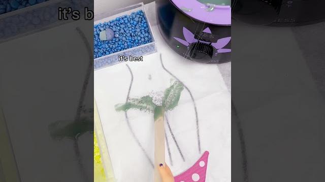 Bikini wax tiny hands tips Bikini wax tiny hands tips