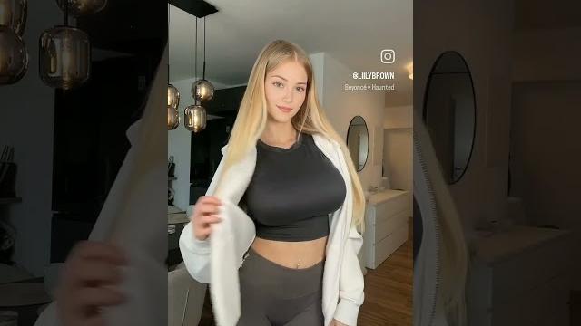 Sexy hot big boob women big boobs bouncing Sexy hot big boob women big boobs bouncing