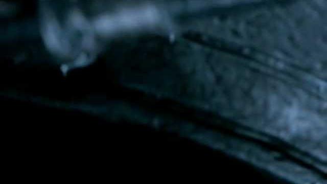 Avp: alien vs. predator (2004) - teaser trailer Avp: alien vs. predator (2004) - teaser trailer