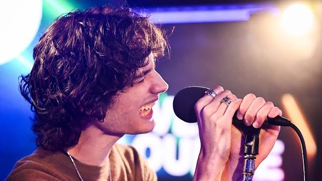 Sombr - ribs (lorde cover) in the live lounge Sombr - ribs (lorde cover) in the live lounge
